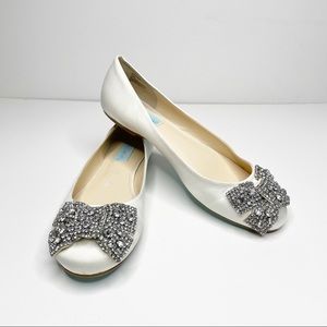 Blue by Betsey Johnson Rhinestone Embellished Bow Ivory Satin Bridal Ballet Flat